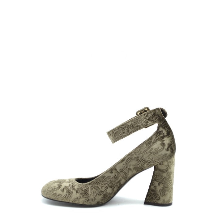Stuart Weitzman Women Pumps Shoes
