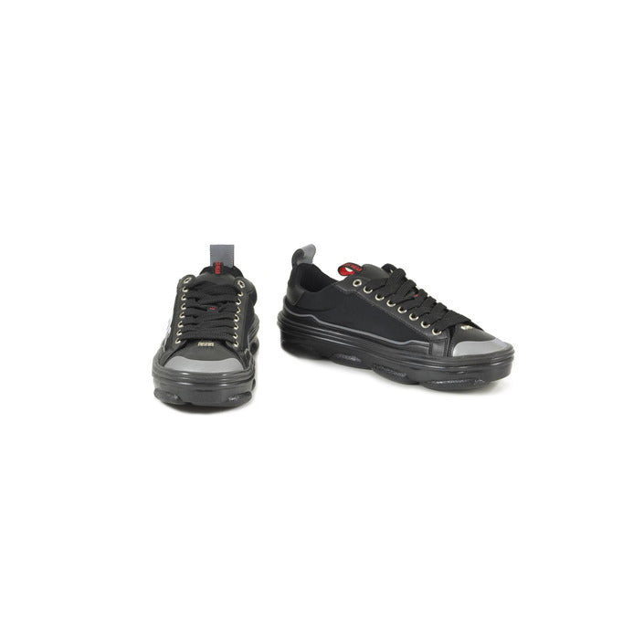 Gcds Men Sneakers