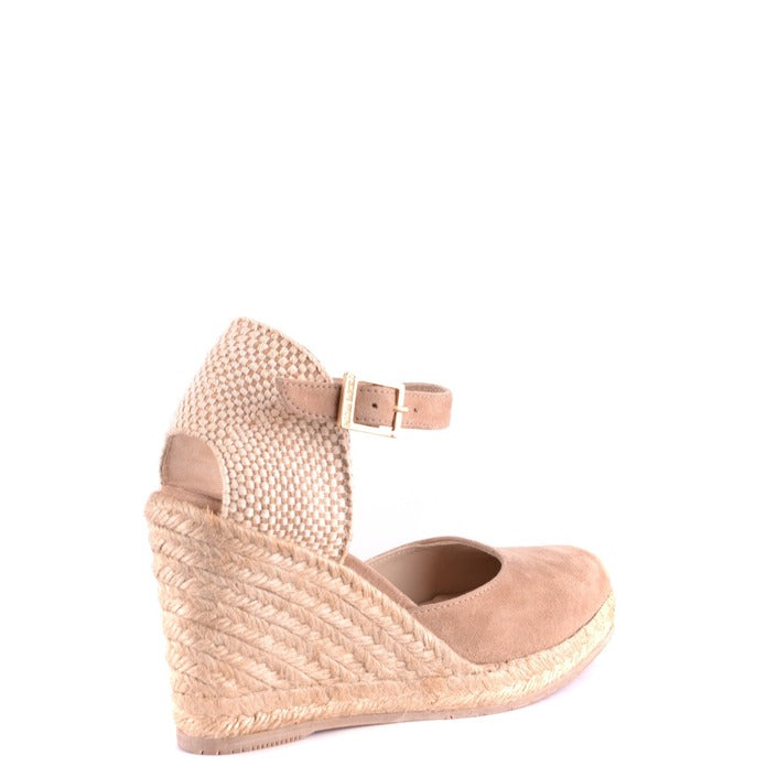 Paloma Barcelo Women Wedges