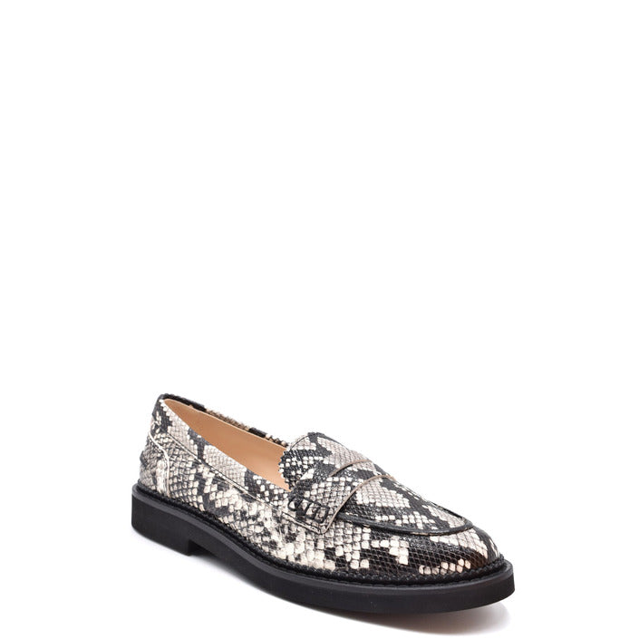 Tod`s Women Moccassin