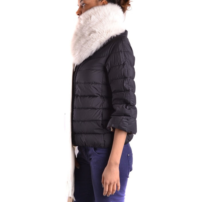 Burberry  Women Scarve