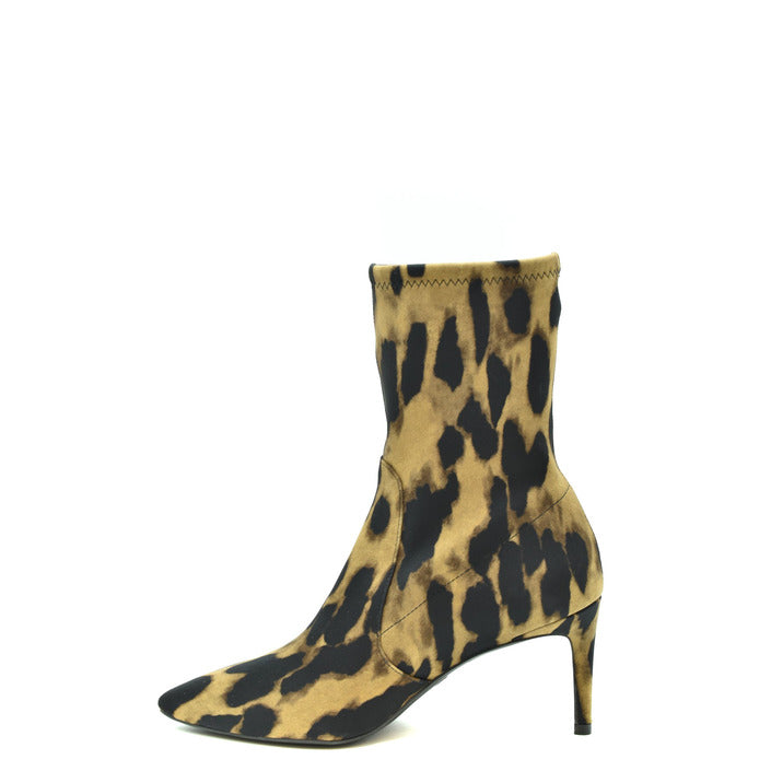 Stuart Weitzman Women Boots