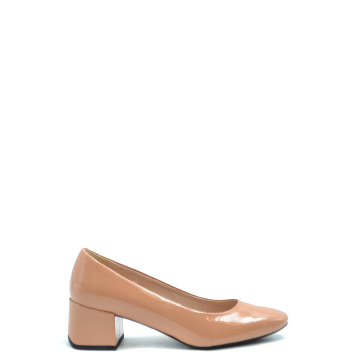 Tod`s Women Pumps Shoes