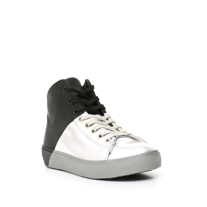 Leather Crown Women Sneakers