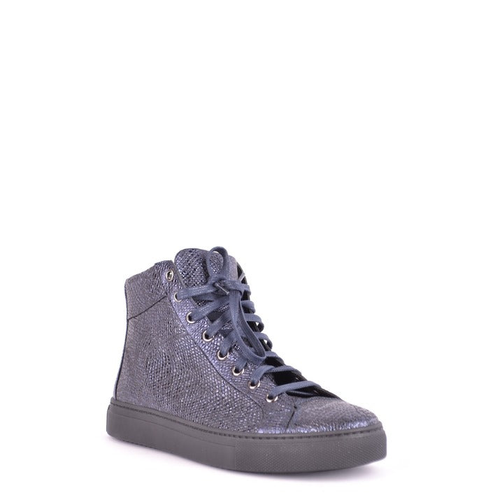 Stokton Women Sneakers