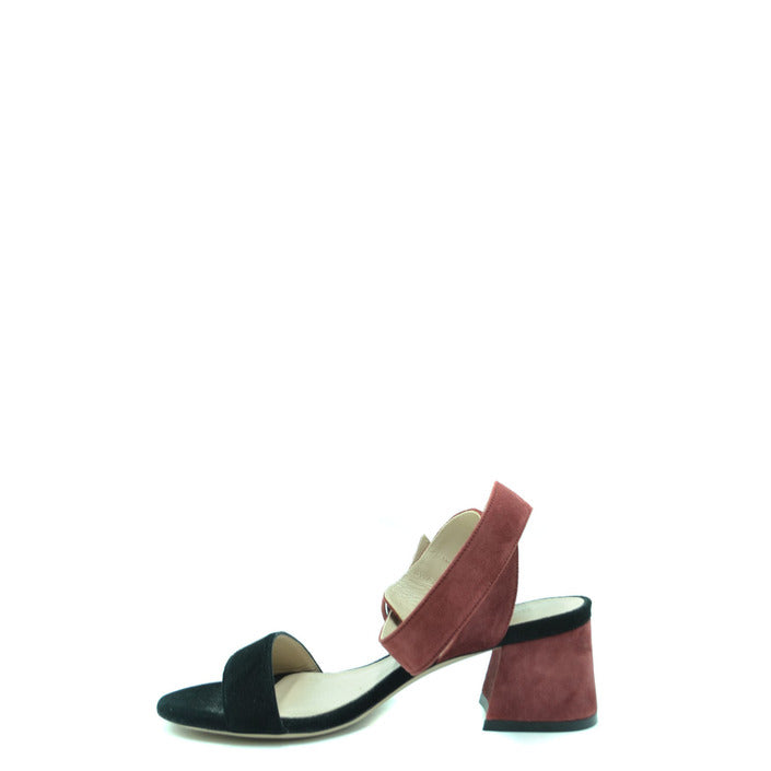 Stuart Weitzman Women Sandals