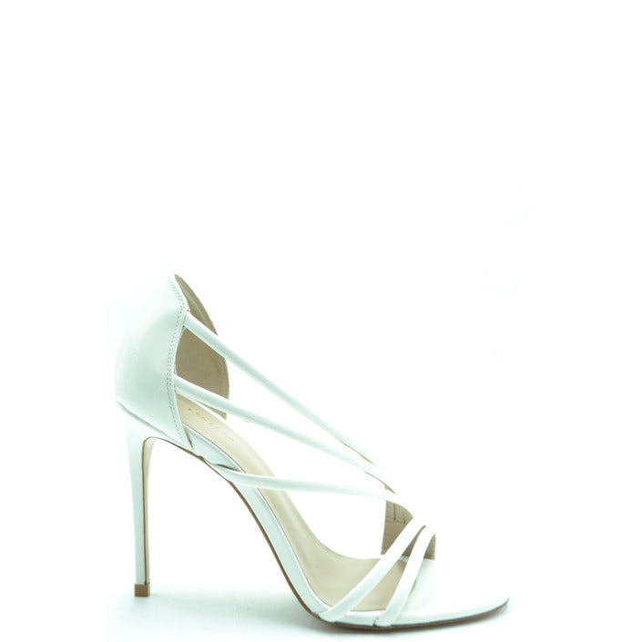 Le Silla Women Sandals