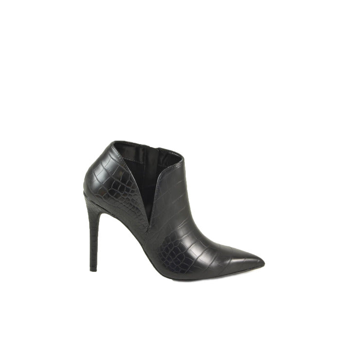 Stevemadden Women Boots