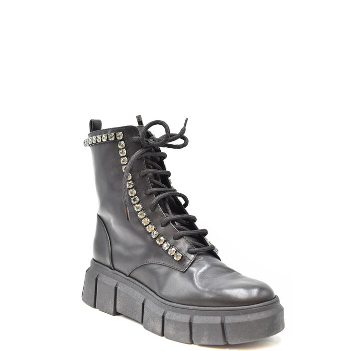 Ninalilou Women Boots